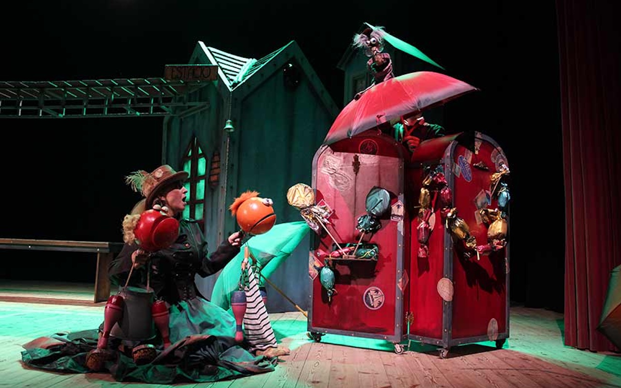 HANSEL I GRETEL. TOT ESPERANT EL TREN