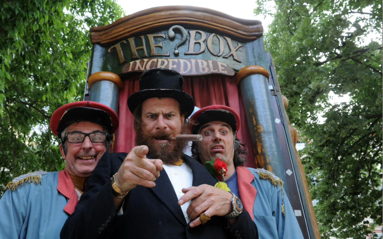 THE INCREIBLE BOX